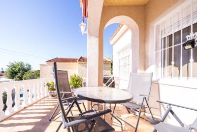 Detached-Property-for-sale-in-La-Marina--10---Portals-