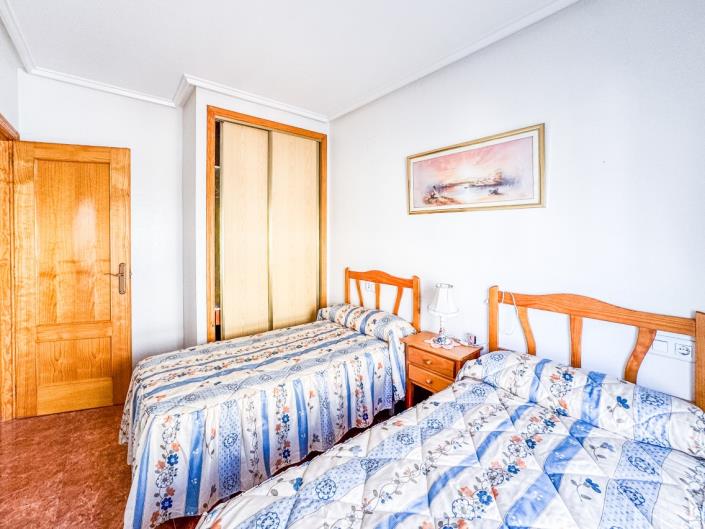 Image No.15-2 Bed Apartment for sale