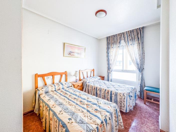 Image No.16-2 Bed Apartment for sale