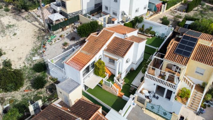 Image No.2-3 Bed Villa for sale