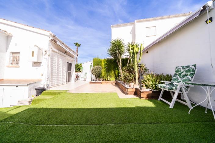 Image No.9-3 Bed Villa for sale