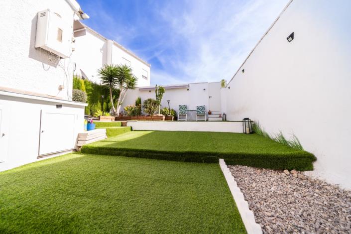 Image No.11-3 Bed Villa for sale