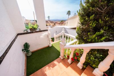 Detached-Villa-for-sale-in-La-Marina--11---Portals-