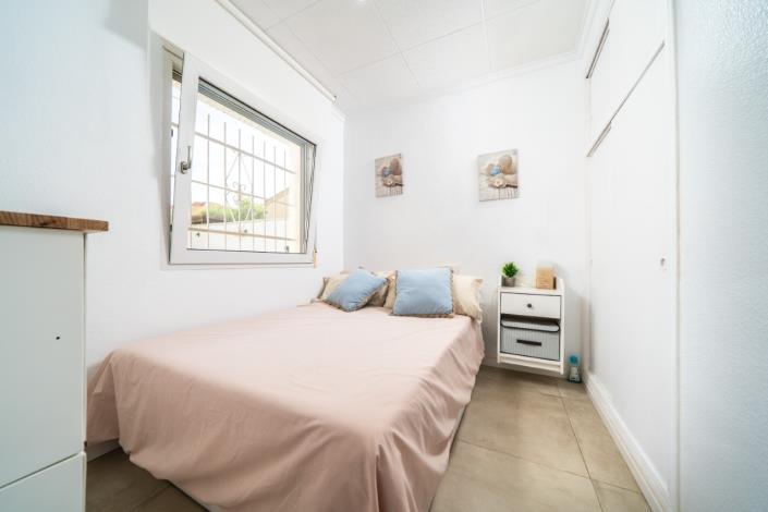 Image No.28-3 Bed Villa for sale