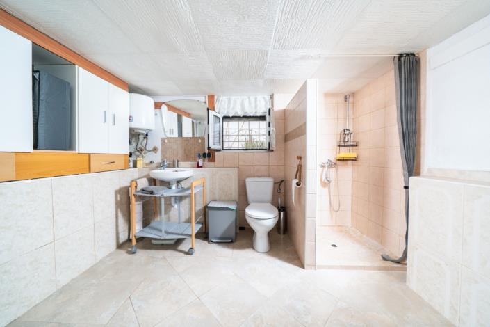 Image No.37-3 Bed Villa for sale