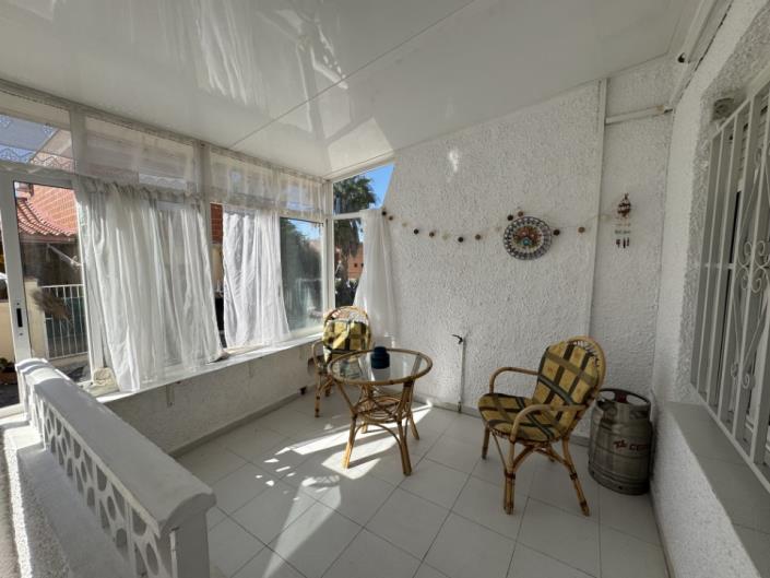 Image No.4-2 Bed Townhouse for sale