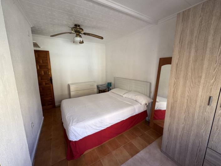 Image No.14-2 Bed Townhouse for sale