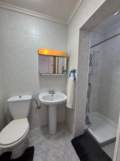 Image No.25-2 Bed Townhouse for sale