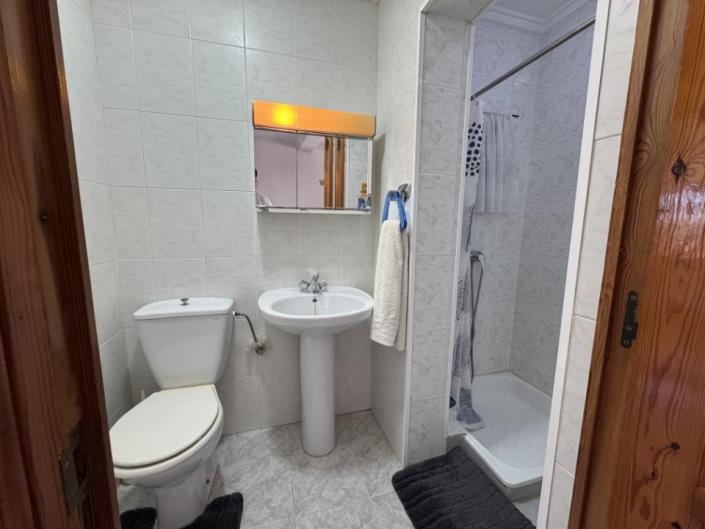 Image No.26-2 Bed Townhouse for sale