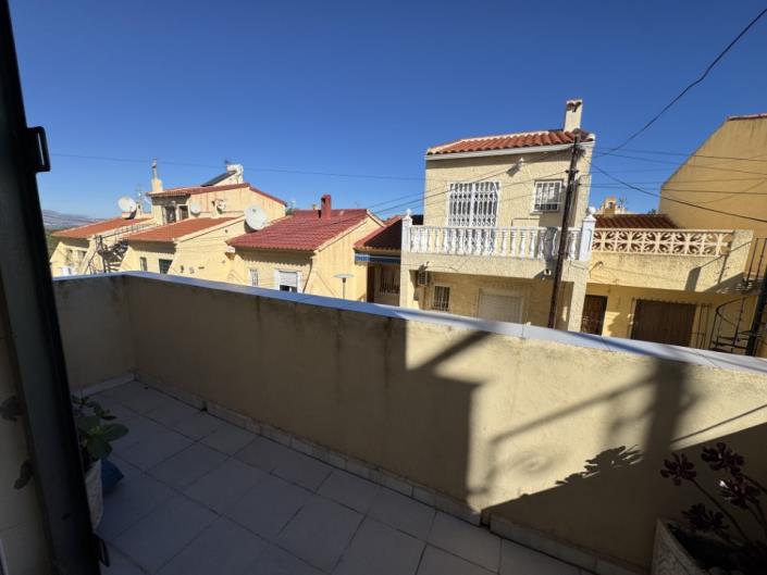 Image No.27-2 Bed Townhouse for sale