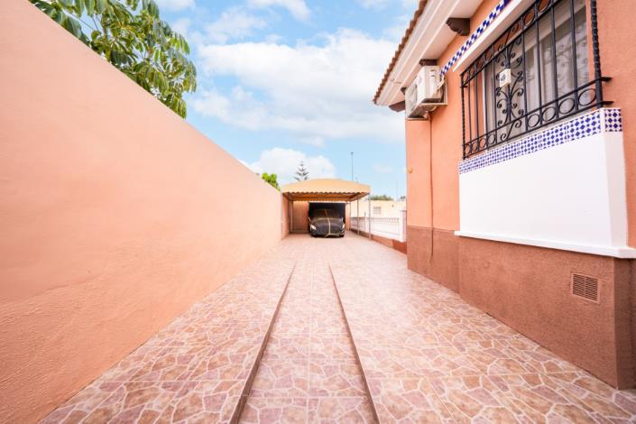 Image No.40-3 Bed Villa for sale