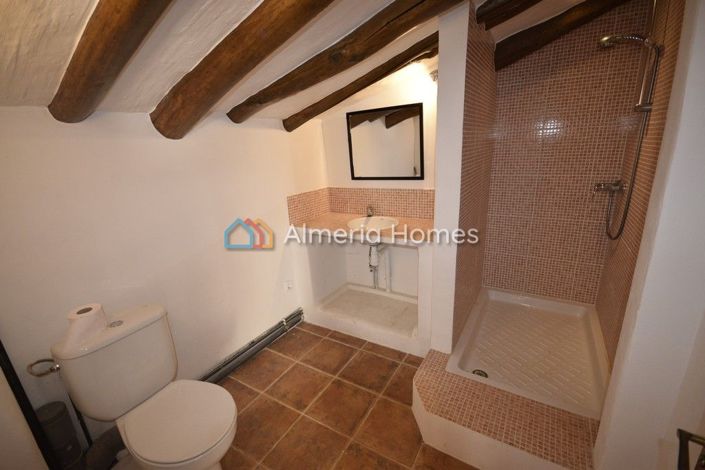 Image No.13-3 Bed Country House for sale