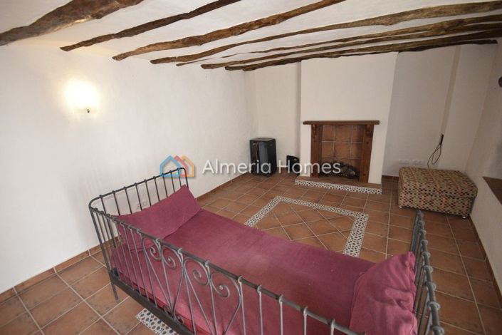 Image No.4-3 Bed Country House for sale