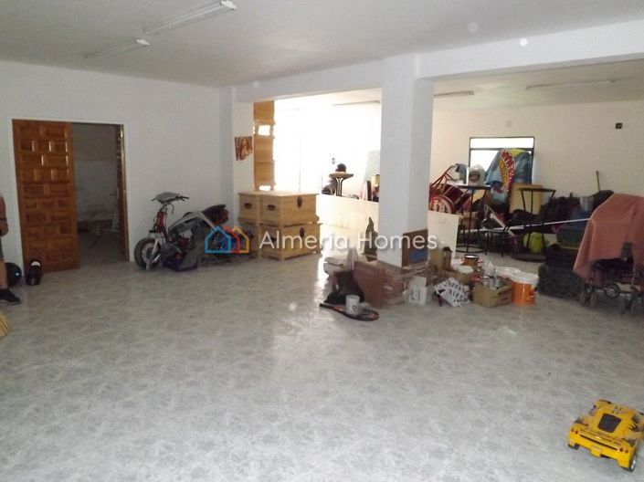 Image No.2-5 Bed Village House for sale