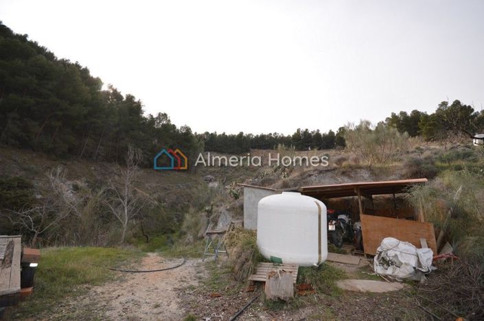 Image No.10-2 Bed Country House for sale