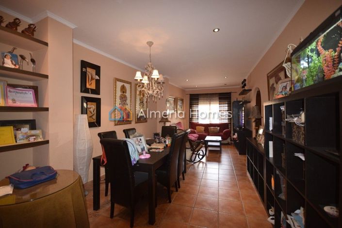 Image No.4-4 Bed Apartment for sale