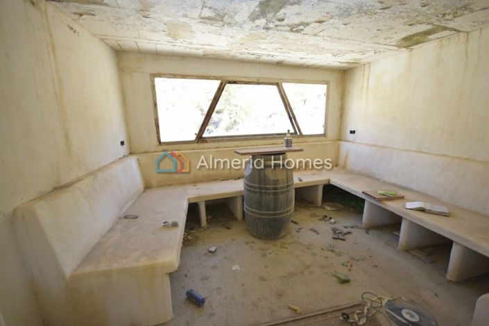 Image No.13-3 Bed Country House for sale