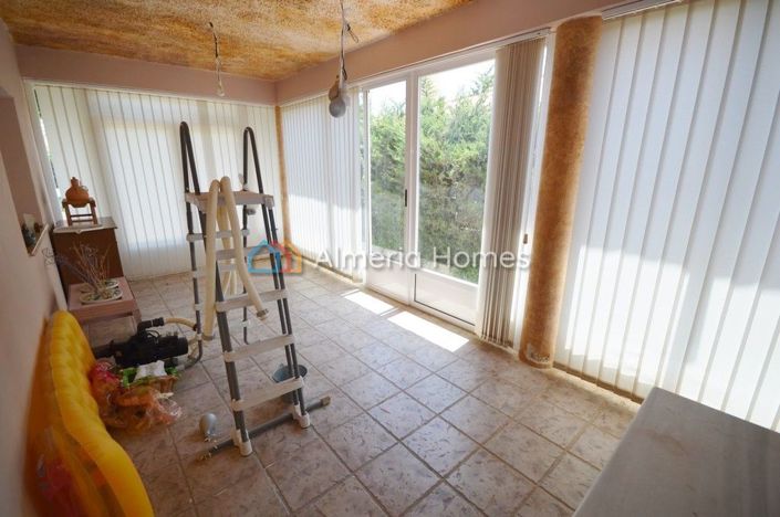 Image No.6-4 Bed Villa for sale