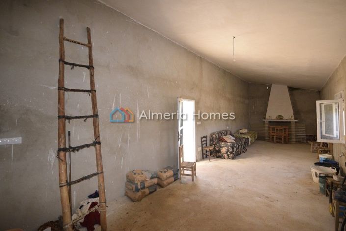 Image No.12-4 Bed Villa for sale