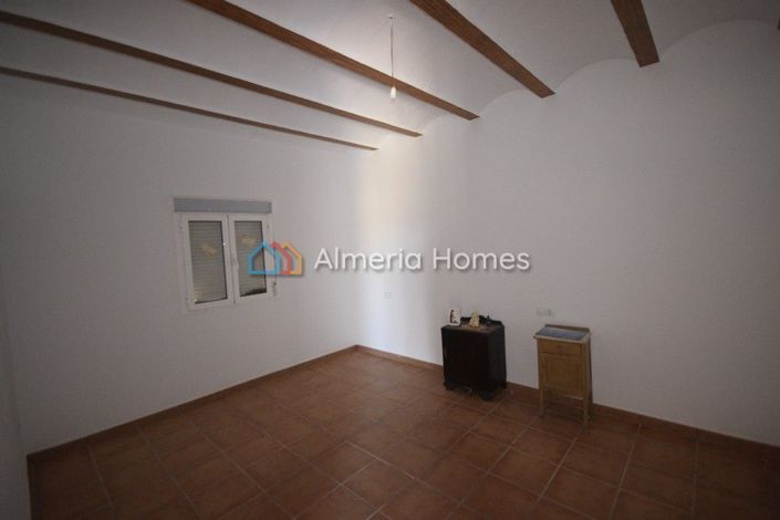 Image No.7-4 Bed Villa for sale