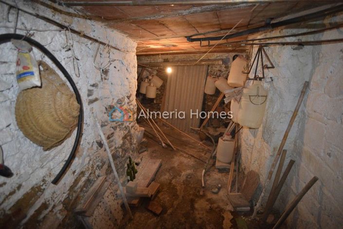 Image No.6-4 Bed Townhouse for sale