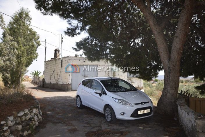 Image No.18-6 Bed Country House for sale