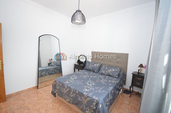 Image No.11-2 Bed Villa for sale