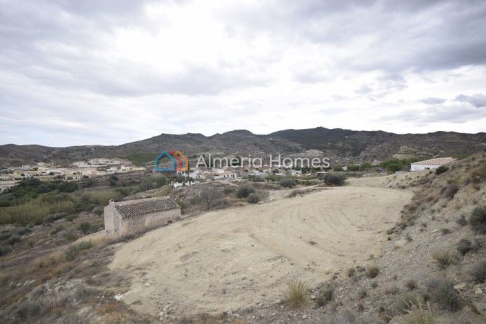 Image No.16-4 Bed Country House for sale