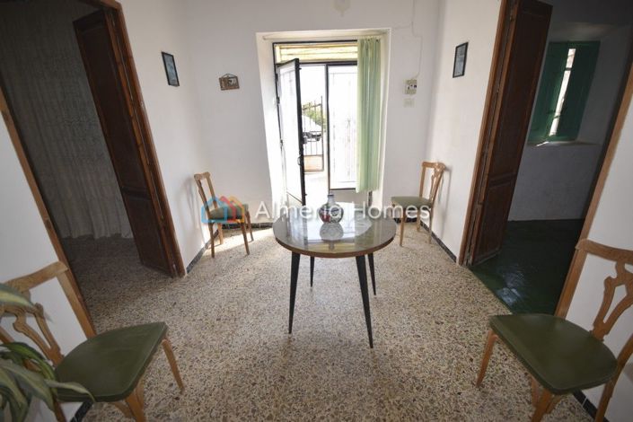 Image No.4-4 Bed Country House for sale