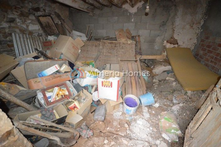 Image No.11-3 Bed Townhouse for sale