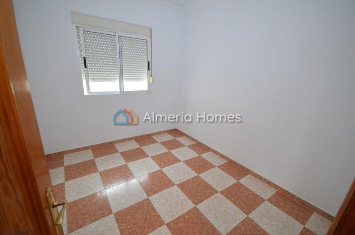 Image No.10-3 Bed Duplex for sale