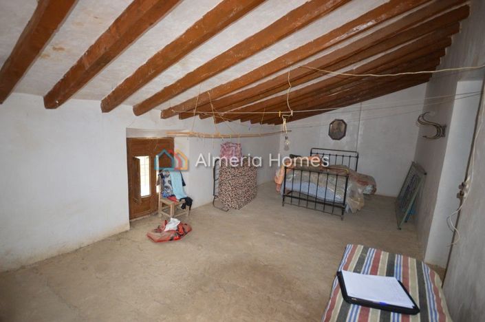 Image No.10-3 Bed Village House for sale