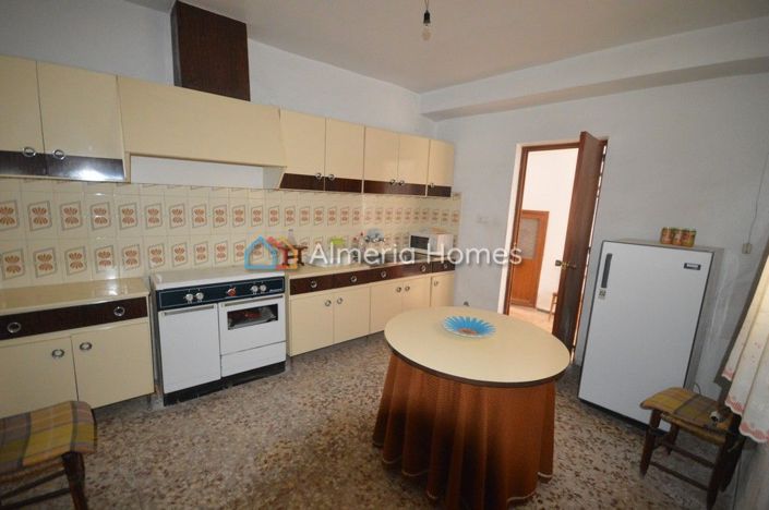 Image No.6-3 Bed Village House for sale