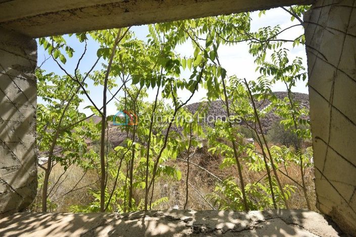 Image No.9-5 Bed Country House for sale