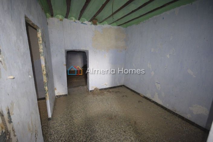 Image No.4-3 Bed Country House for sale