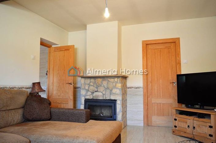 Image No.8-4 Bed Country House for sale