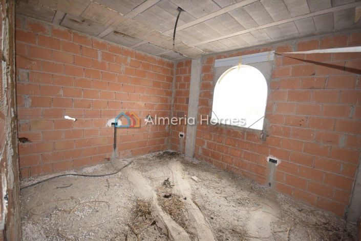 Image No.17-4 Bed Villa for sale