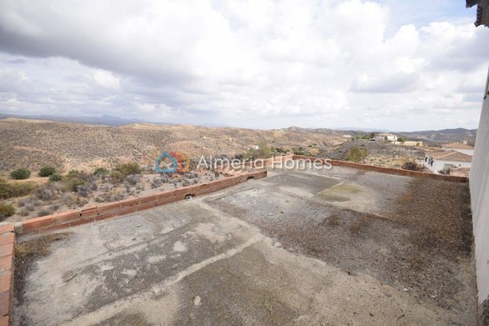 Image No.19-4 Bed Villa for sale