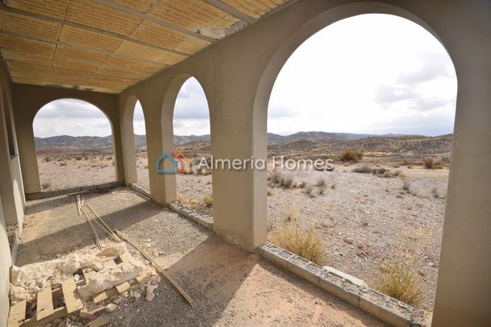 Image No.4-4 Bed Villa for sale