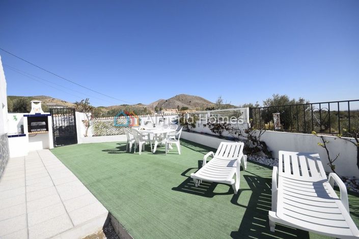 Image No.4-3 Bed Villa for sale