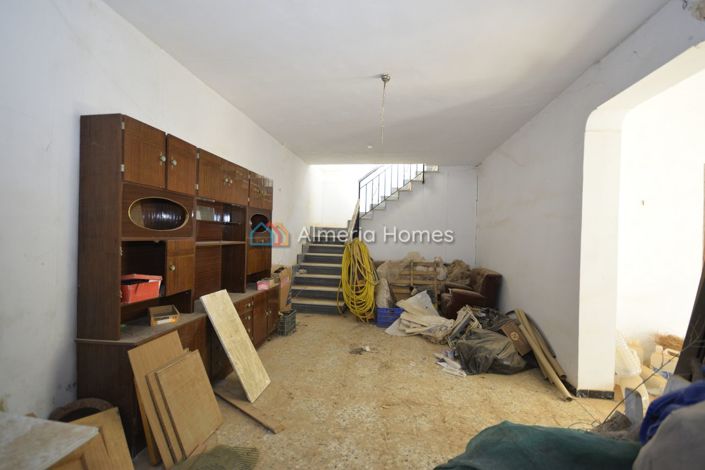 Image No.19-5 Bed Country House for sale