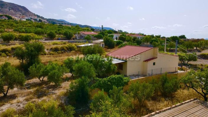 Image No.4-2 Bed Country House for sale