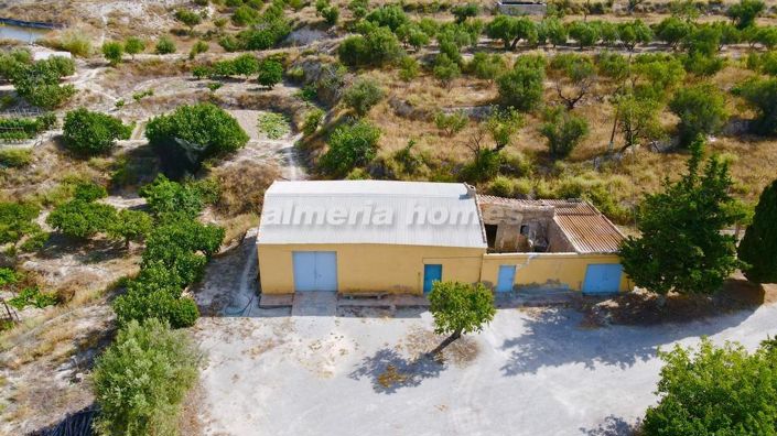 Image No.5-2 Bed Country House for sale