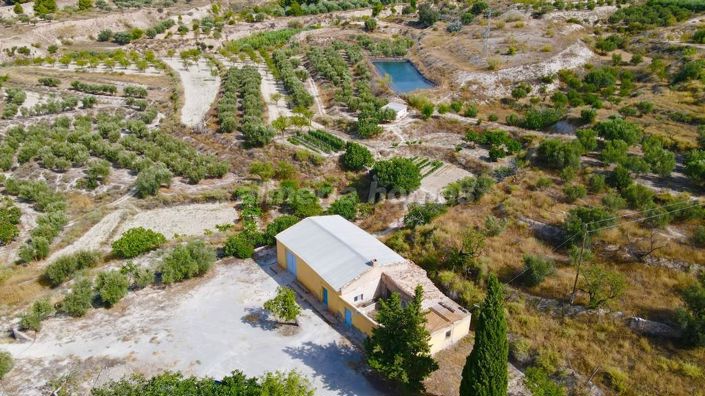 Image No.7-2 Bed Country House for sale