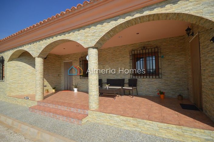 Image No.3-3 Bed Villa for sale