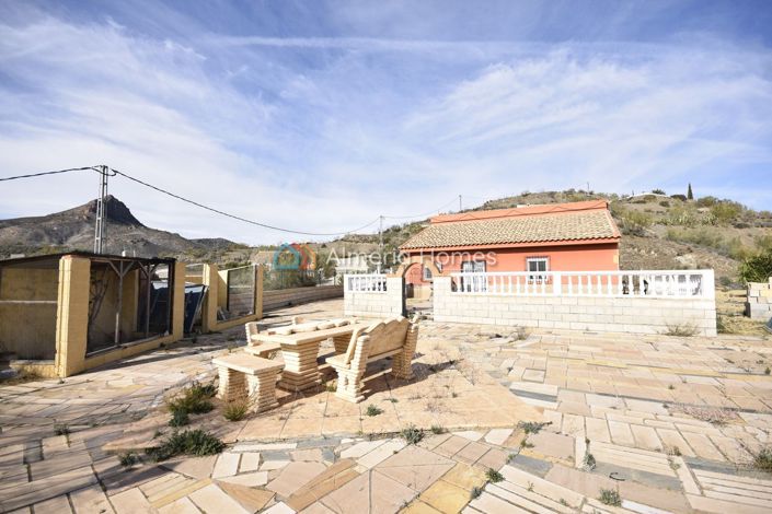 Image No.15-3 Bed Villa for sale