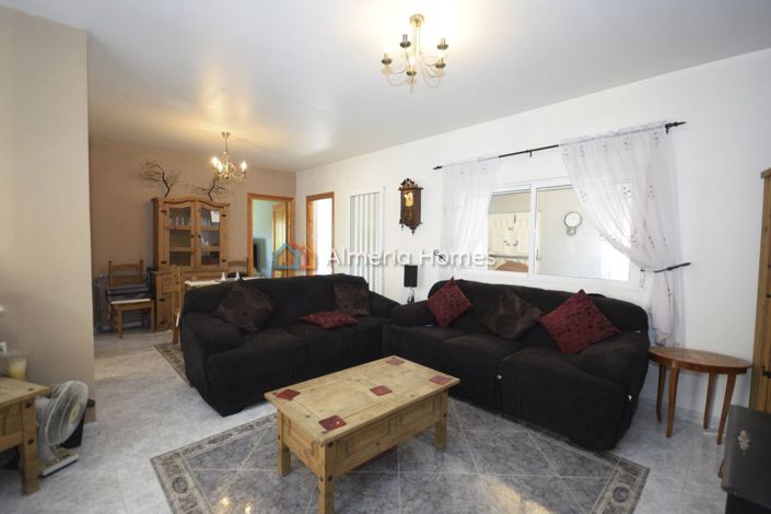 Image No.20-3 Bed Villa for sale