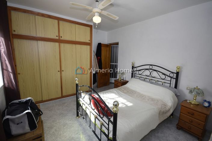 Image No.23-3 Bed Villa for sale