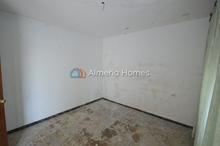 Image No.5-4 Bed Village House for sale