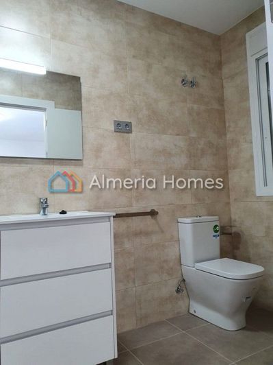 Image No.9-3 Bed Villa for sale